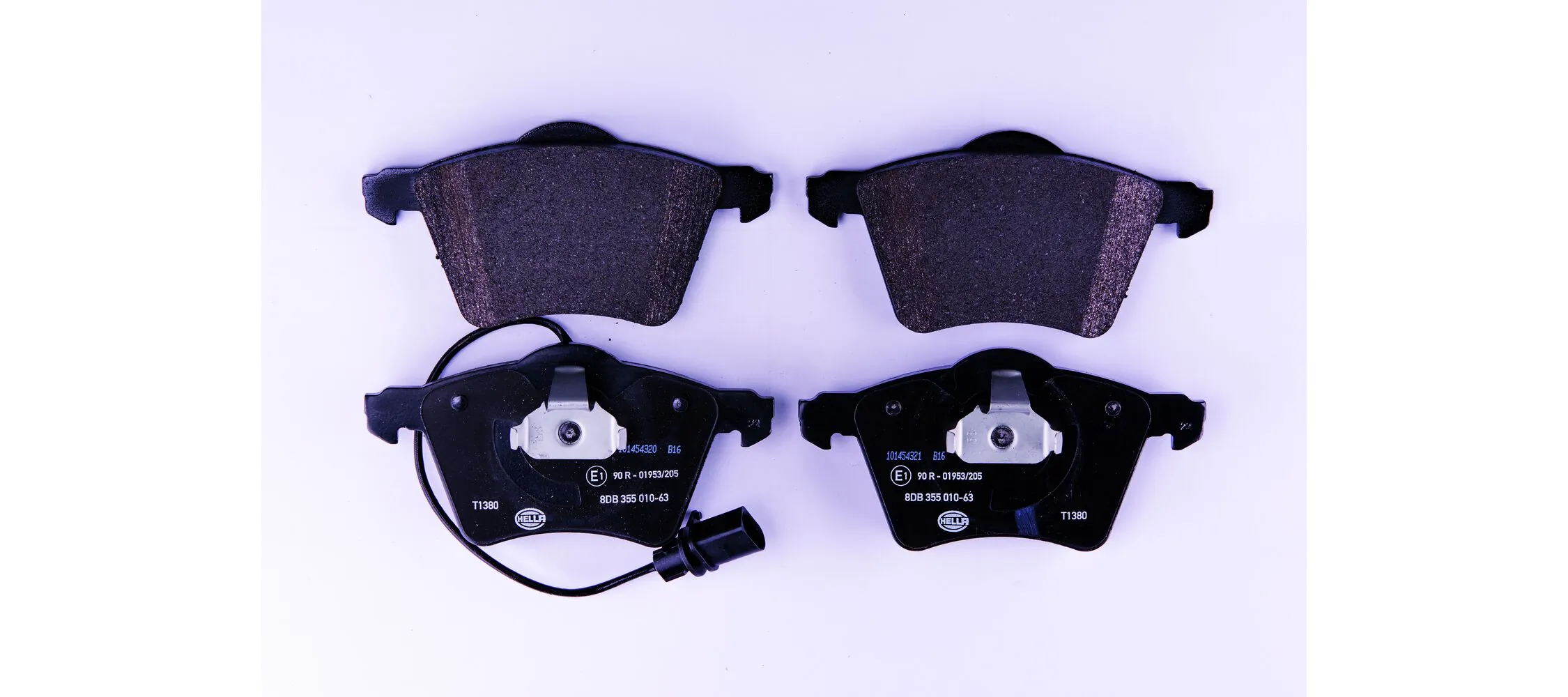 HELLA ブレーキパッドセット、ディスクブレーキ 8DB 355 010-631